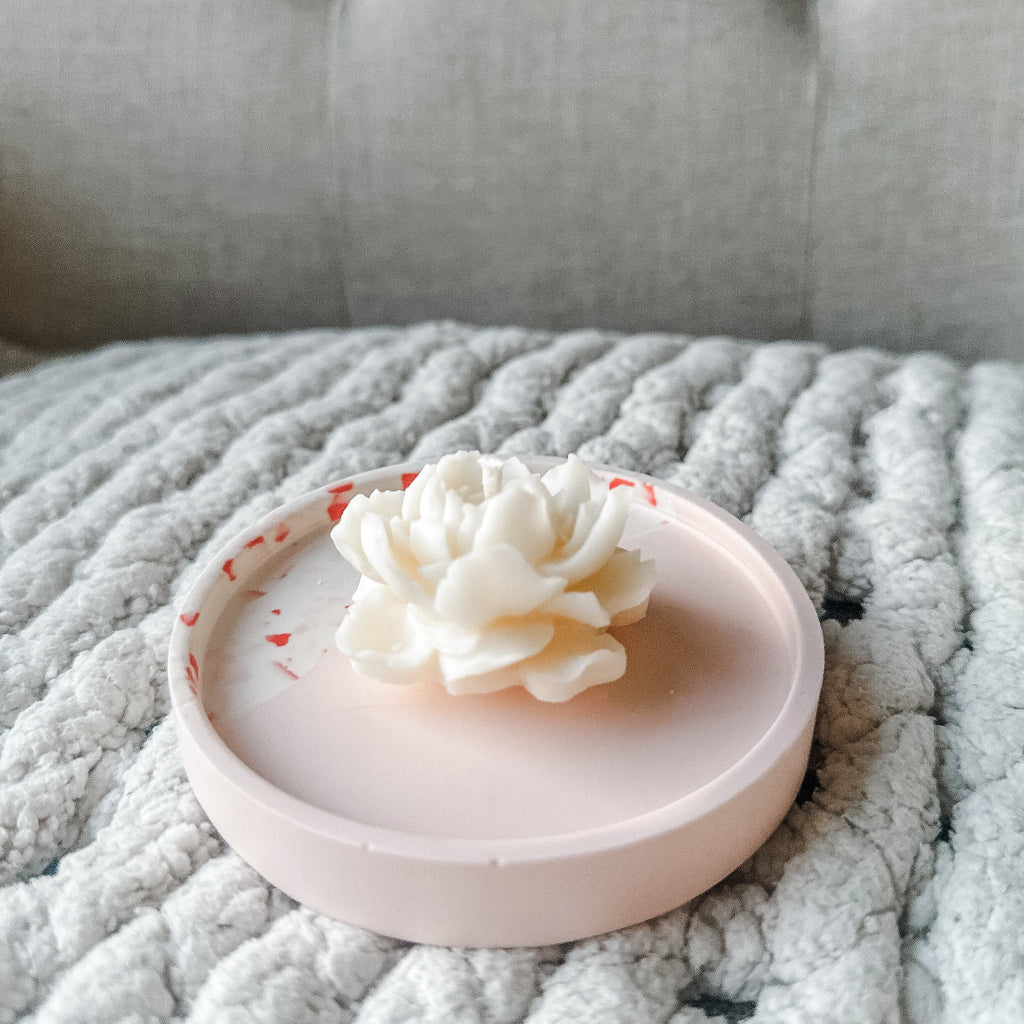 Tiger Head Jasmine Candle